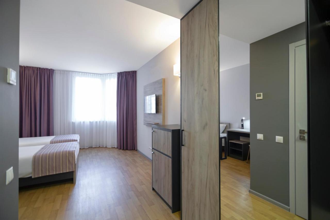 Favor Sport 3* Киев